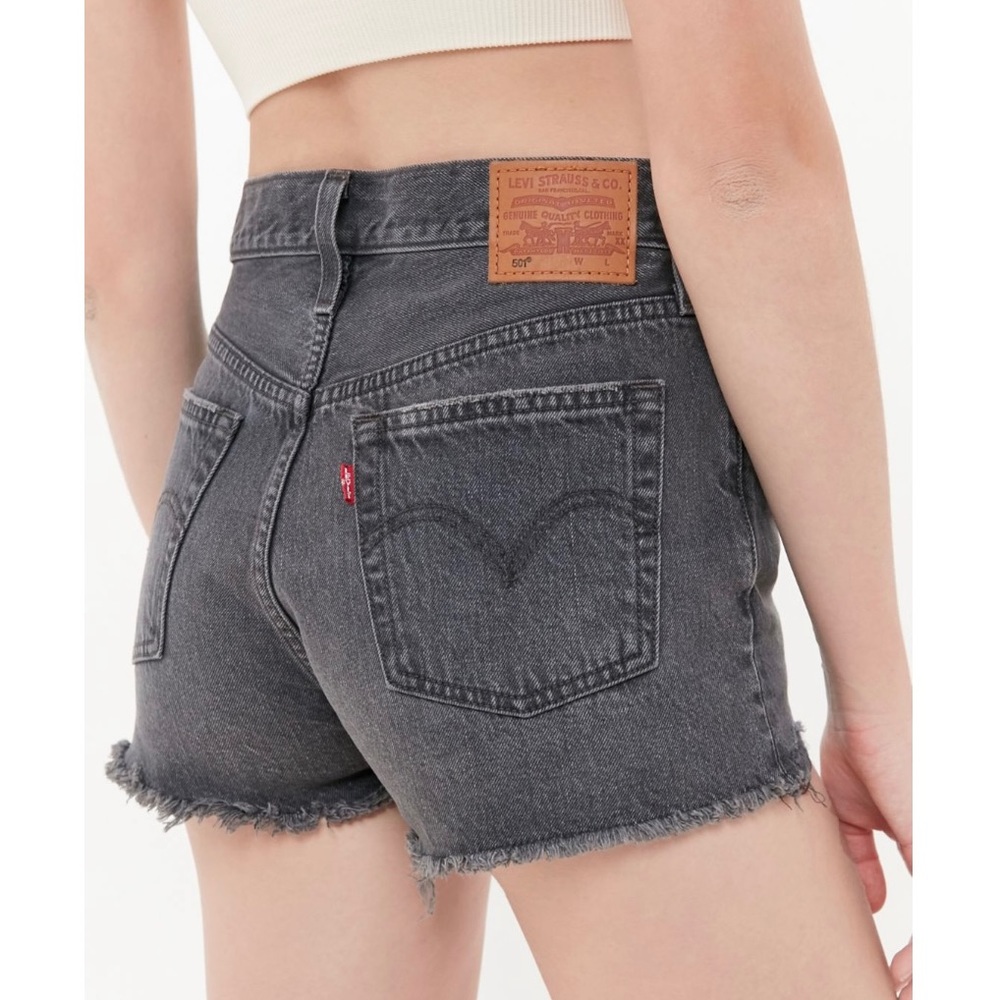 Levi’s 501 mid-rise denim shorts